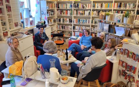Lesekreis in der Bücherei